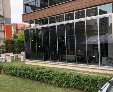 YEŞİM CAM BALKON 