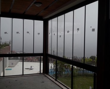 YEŞİM CAM BALKON 